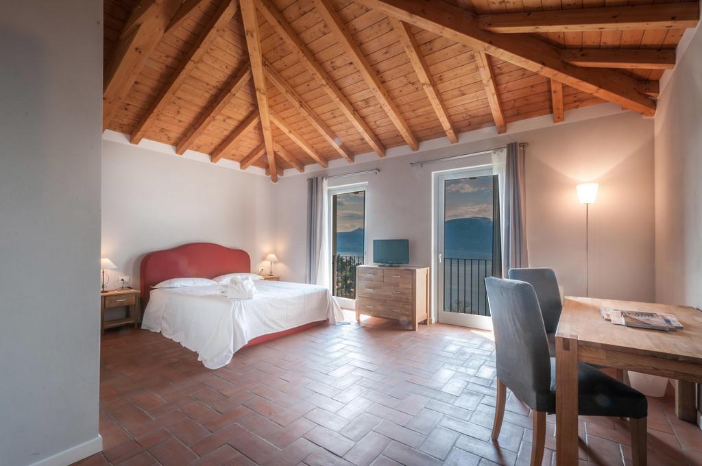 Locanda Pozzetto Laveno-Mombello Kamer foto