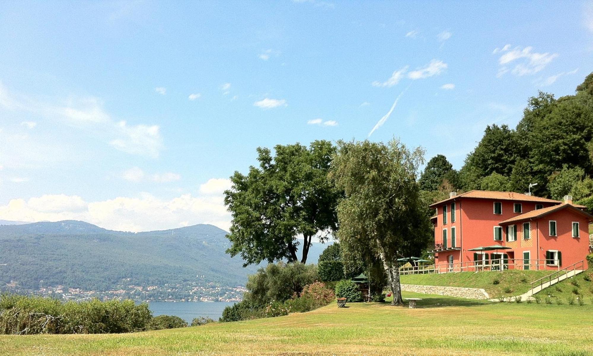Locanda Pozzetto Laveno-Mombello Buitenkant foto