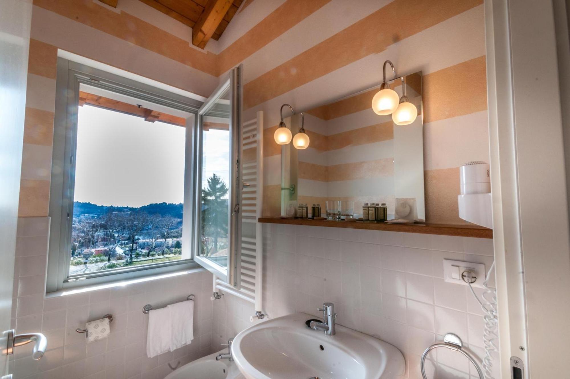 Locanda Pozzetto Laveno-Mombello Kamer foto