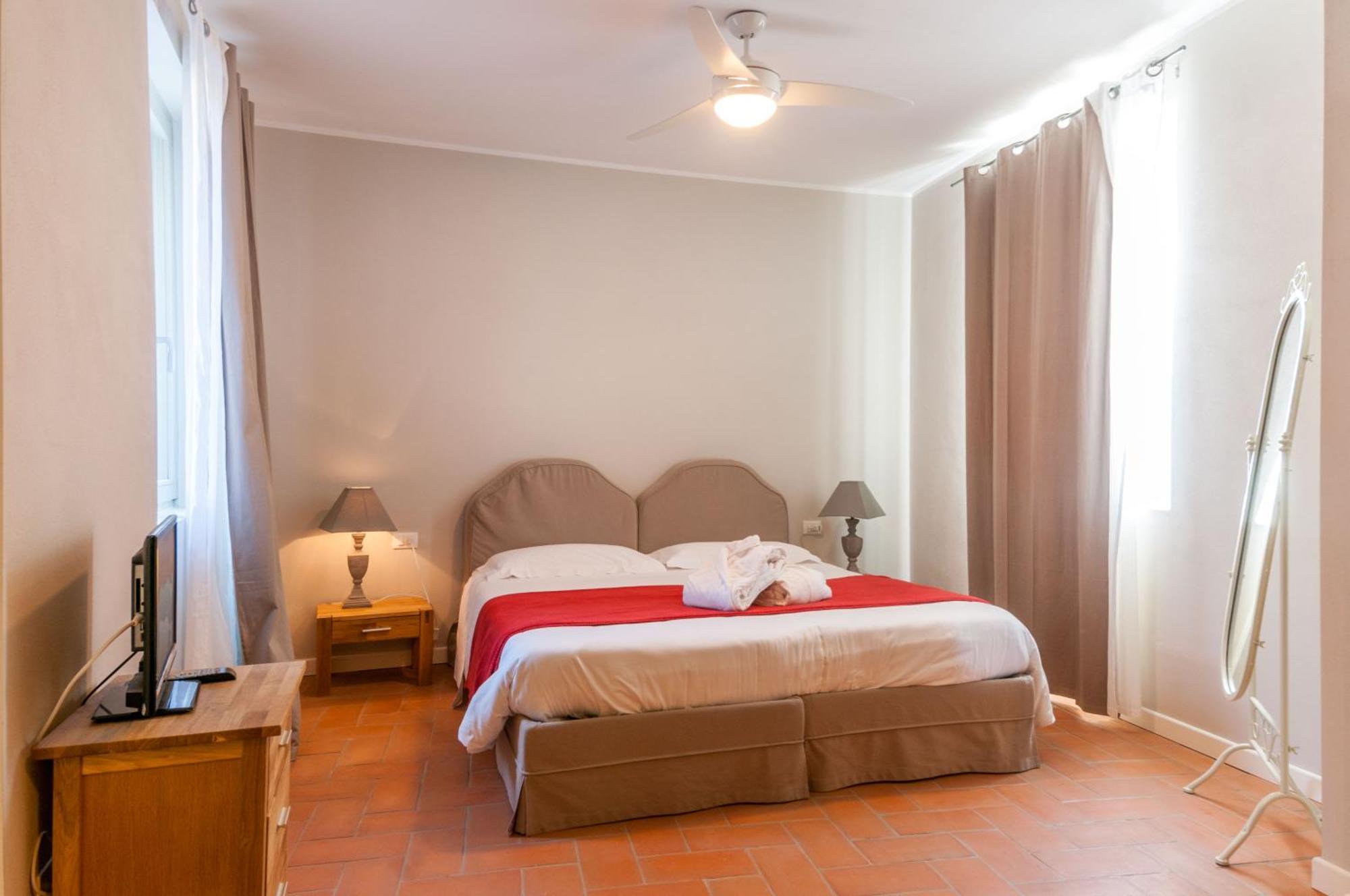 Locanda Pozzetto Laveno-Mombello Kamer foto