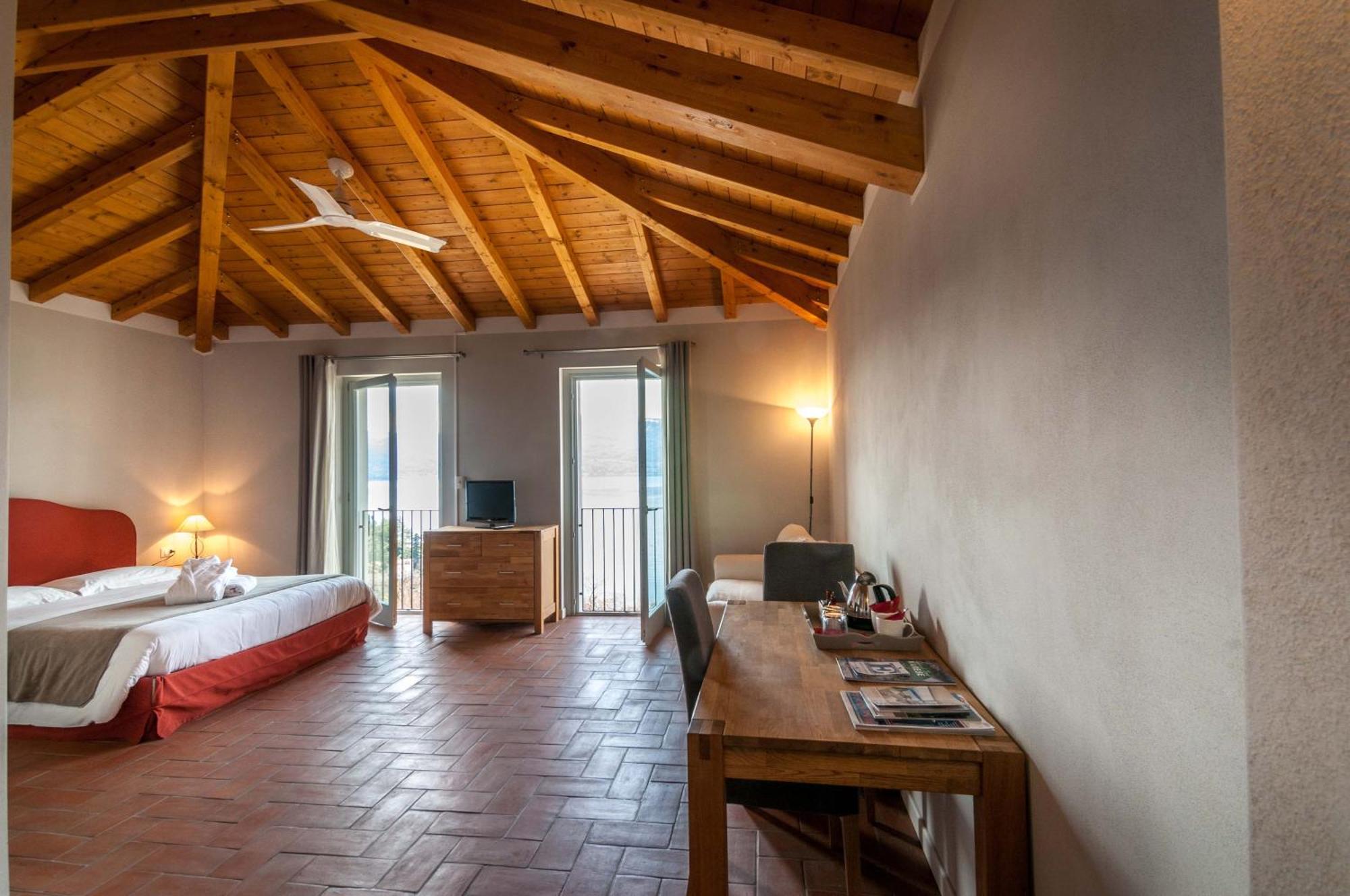Locanda Pozzetto Laveno-Mombello Kamer foto